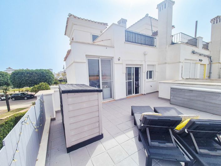 Image No.23-2 Bed Townhouse for sale