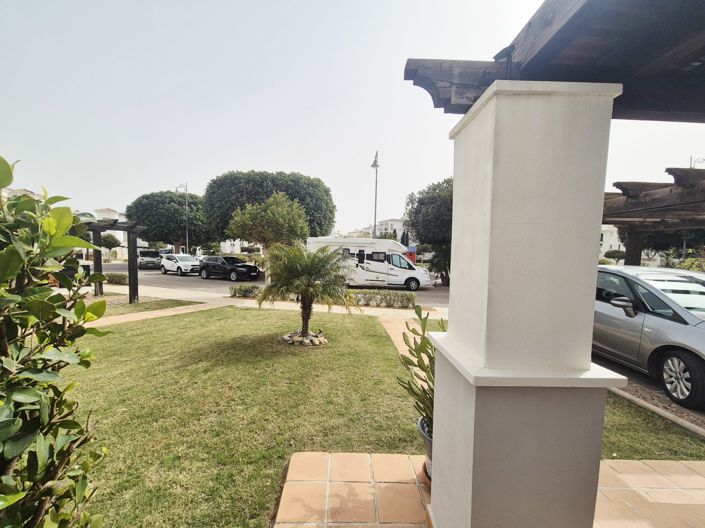 Image No.35-2 Bed Townhouse for sale