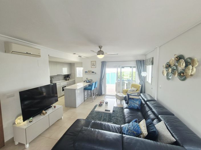 Image No.6-2 Bed Townhouse for sale