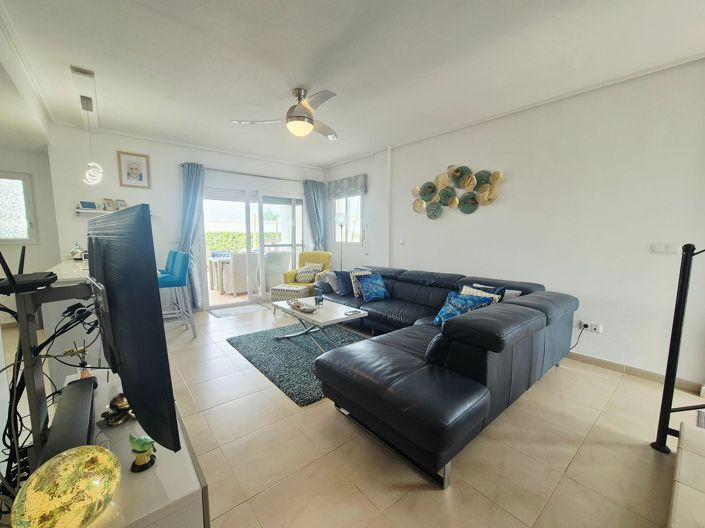 Image No.8-2 Bed Townhouse for sale