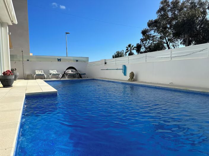 Image No.8-4 Bed Villa for sale