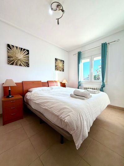 Image No.26-3 Bed Villa / Detached for sale