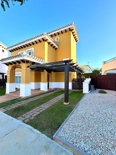 Image No.3-3 Bed Villa / Detached for sale