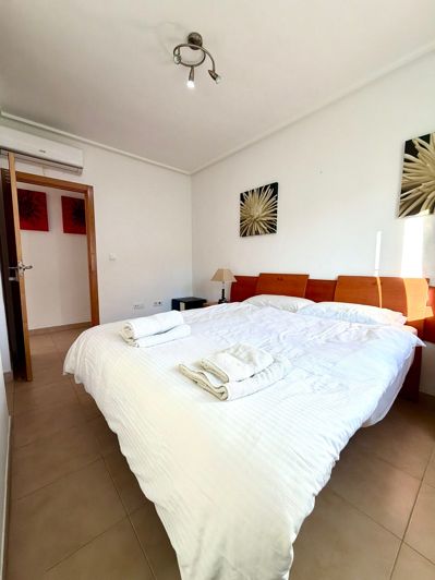 Image No.30-3 Bed Villa / Detached for sale