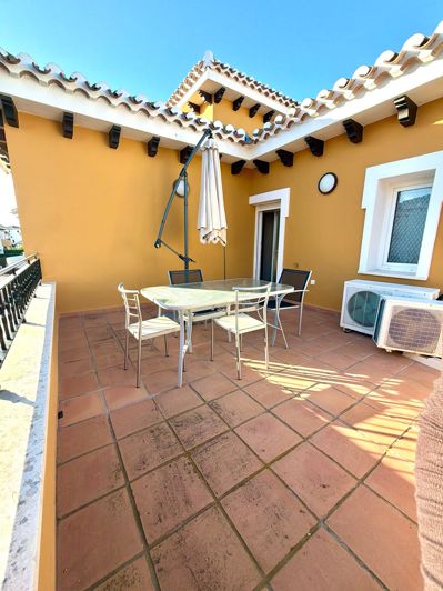 Image No.37-3 Bed Villa / Detached for sale