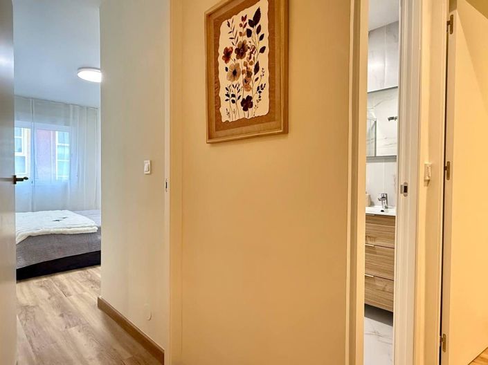 Image No.12-2 Bed Apartment for sale