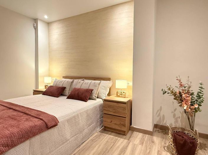 Image No.16-2 Bed Apartment for sale