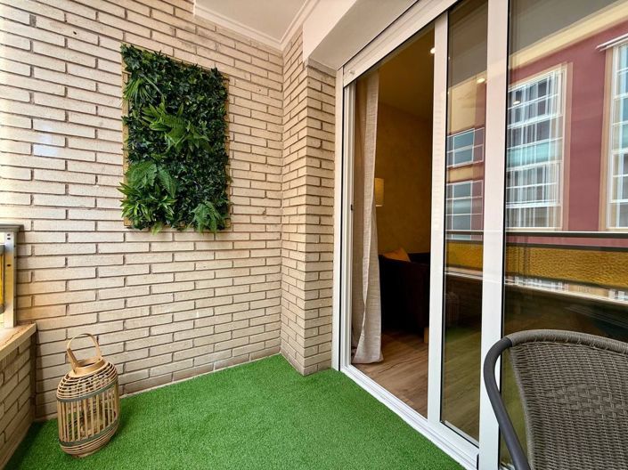 Image No.20-2 Bed Apartment for sale