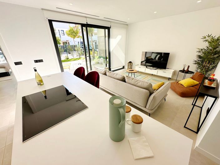 Image No.11-3 Bed Villa / Detached for sale