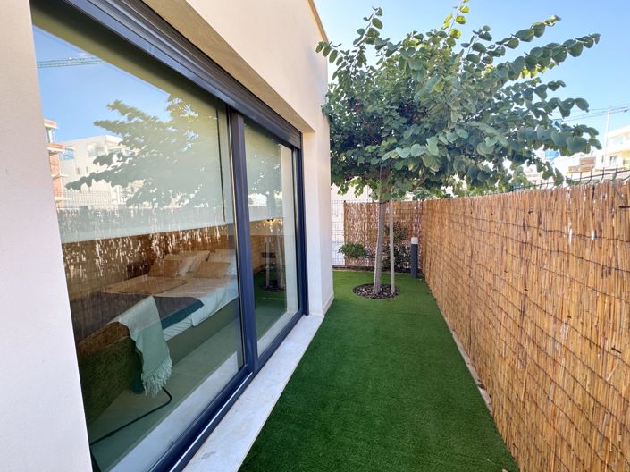 Image No.40-3 Bed Villa for sale