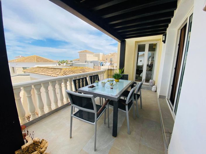 Image No.18-2 Bed Apartment for sale