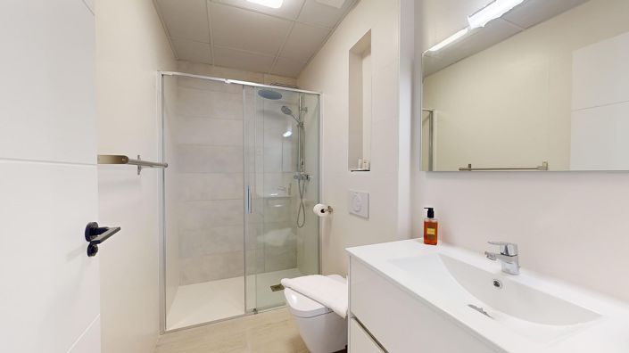 Image No.7-2 Bed Villa / Detached for sale