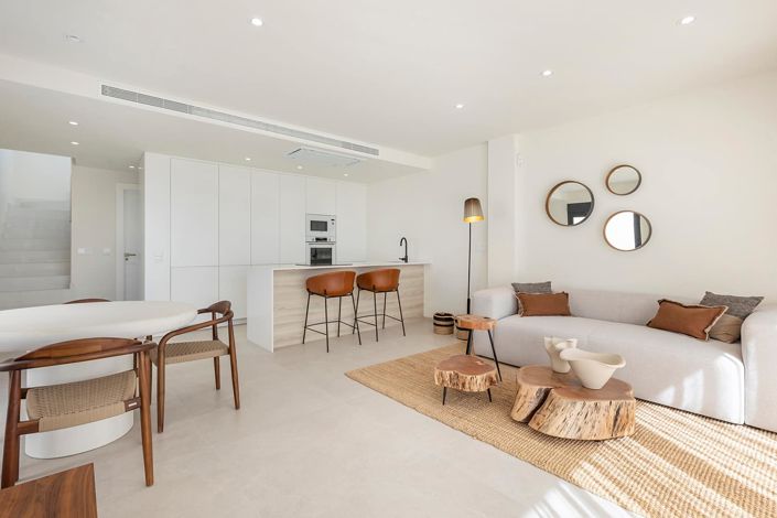 Image No.7-2 Bed Villa / Detached for sale