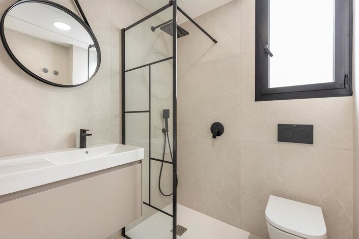 Image No.24-3 Bed Villa / Detached for sale