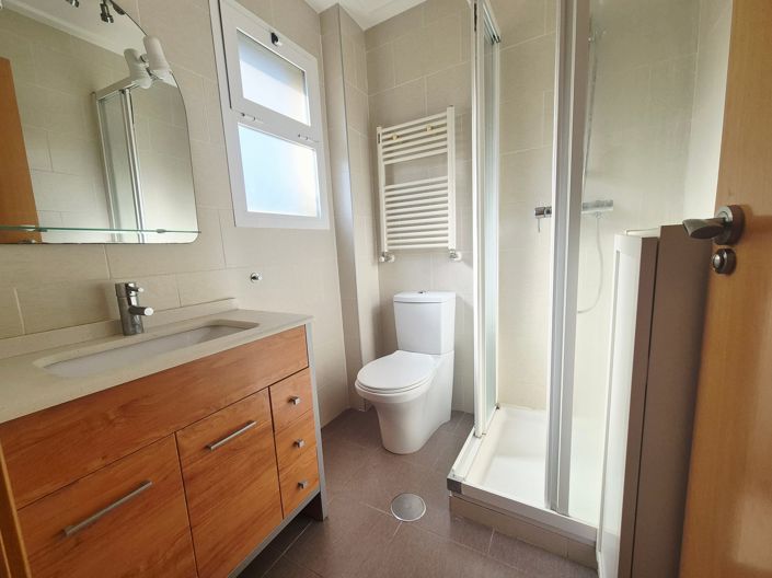 Image No.19-4 Bed Villa for sale