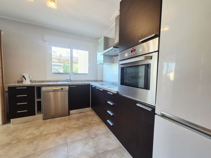 Image No.8-4 Bed Villa for sale