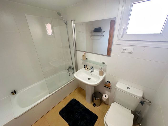 Image No.20-1 Bed Apartment for sale