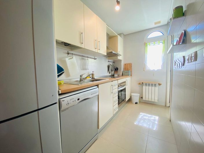 Image No.8-2 Bed Apartment for sale