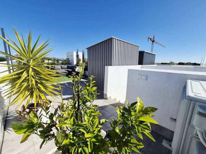 Image No.26-2 Bed Villa / Detached for sale