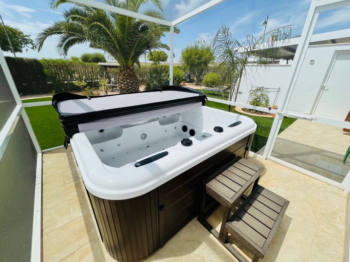 Image No.31-4 Bed Villa / Detached for sale