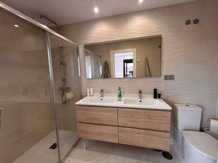 Image No.28-Maison de ville de 3 chambres à vendre à Roda