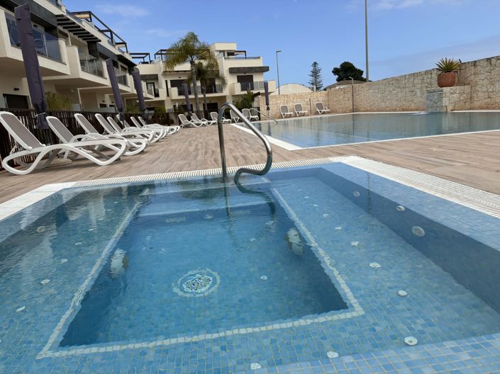 Image No.37-3 Bed Townhouse for sale
