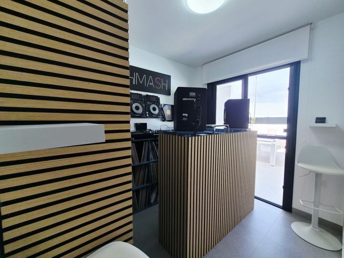 Image No.20-3 Bed Villa for sale