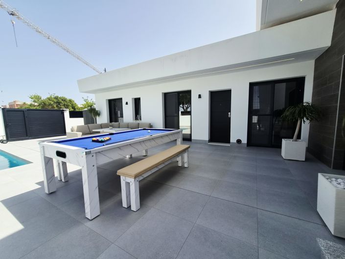Image No.27-3 Bed Villa for sale
