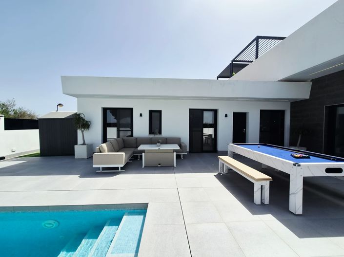 Image No.30-3 Bed Villa for sale