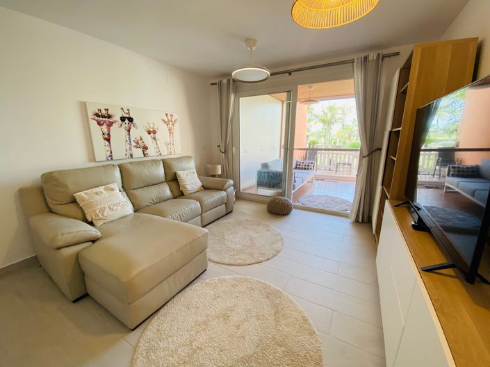 Image No.10-1 Bed Property for sale