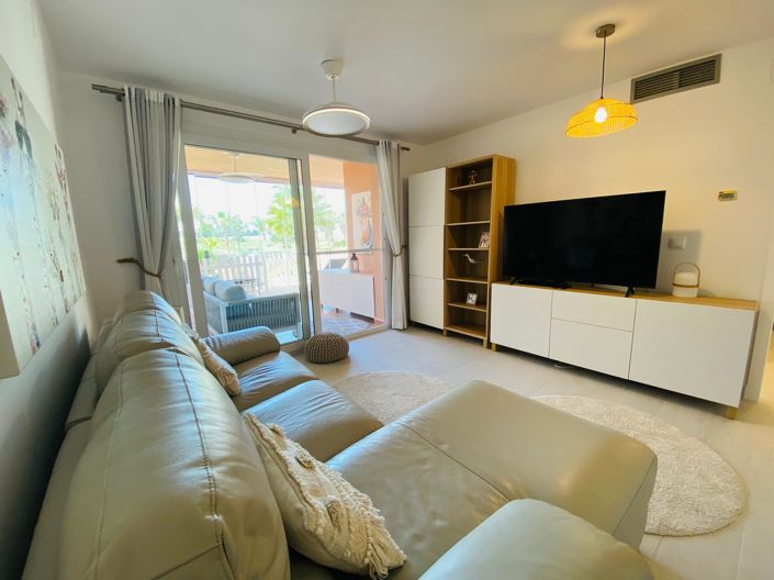 Image No.8-1 Bed Property for sale