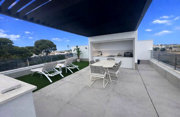 Image No.7-3 Bed Villa / Detached for sale