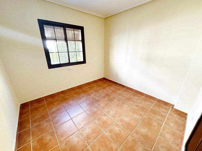 Image No.9-3 Bed Villa for sale