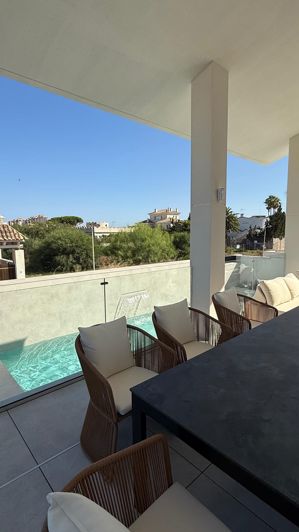 Image No.19-4 Bed Villa for sale