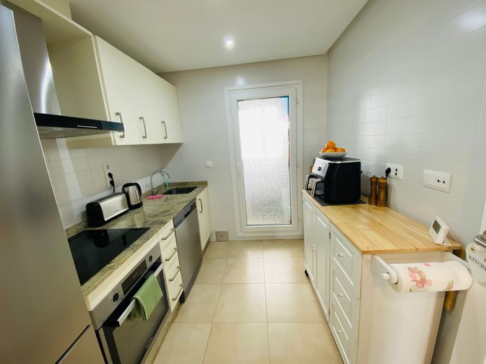 Image No.14-2 Bed Apartment for sale