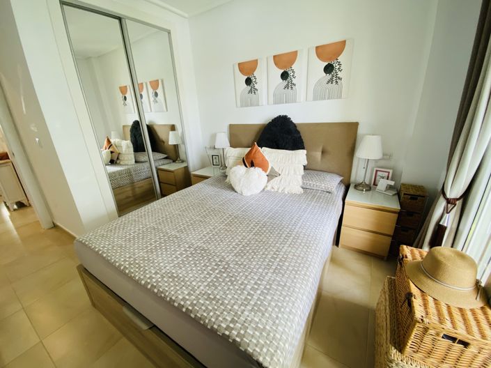 Image No.21-2 Bed Apartment for sale