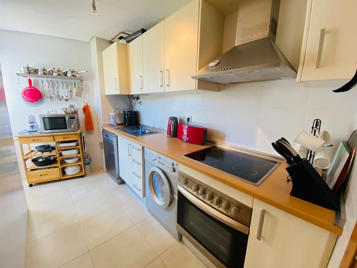 Image No.15-2 Bed Apartment for sale