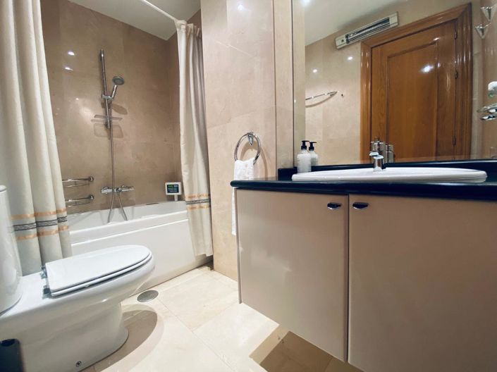 Image No.13-3 Bed Apartment for sale