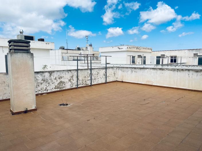 Image No.23-3 Bed Apartment for sale
