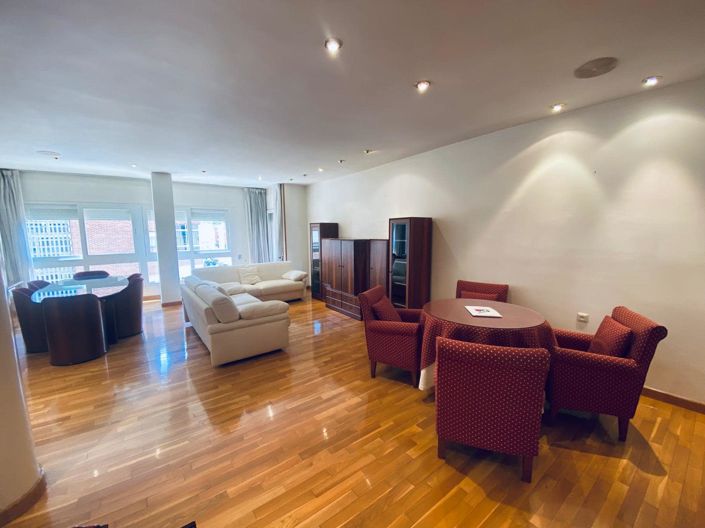 Image No.5-3 Bed Apartment for sale