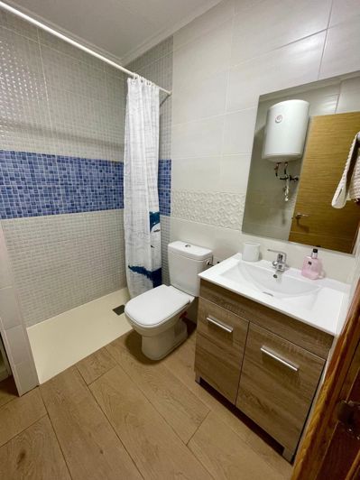 Image No.16-2 Bed Bungalow for sale