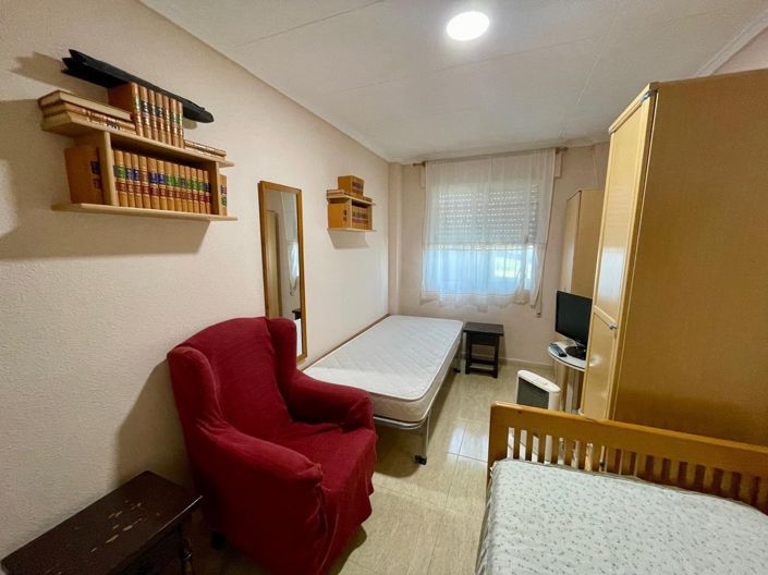 Image No.18-2 Bed Bungalow for sale