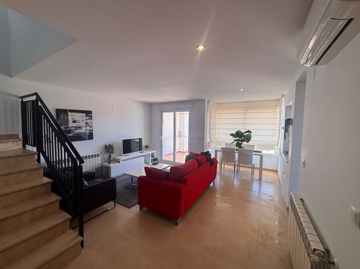 Image No.4-3 Bed Townhouse for sale