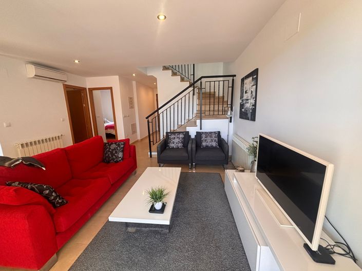 Image No.8-3 Bed Townhouse for sale