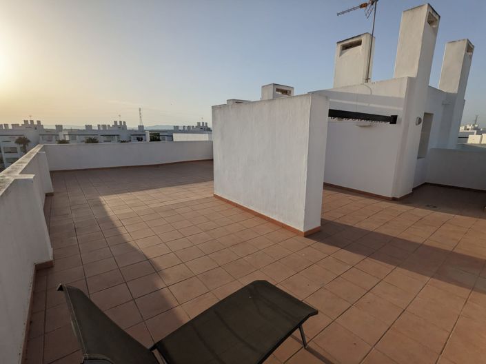 Image No.23-2 Bed Apartment for sale