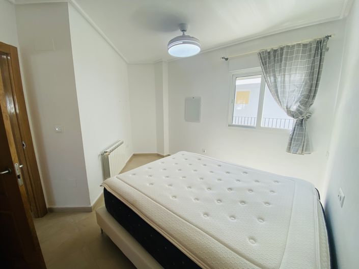 Image No.17-2 Bed Apartment for sale