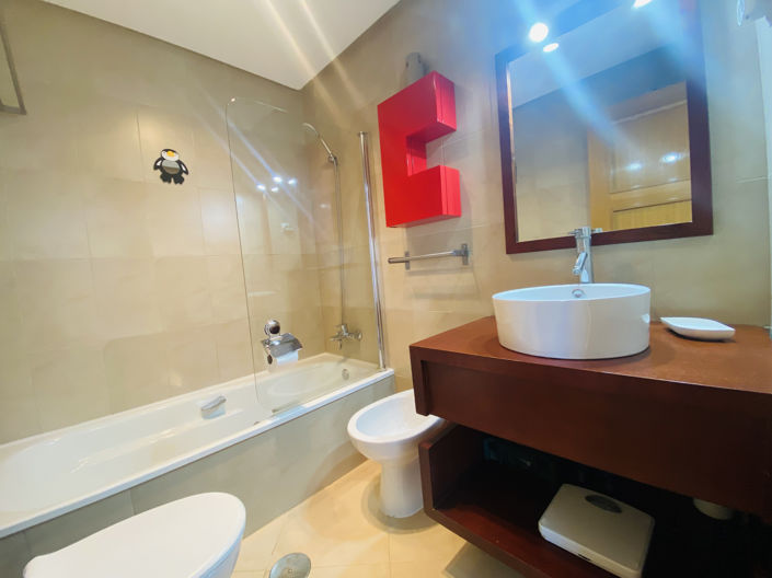 Image No.20-2 Bed Apartment for sale