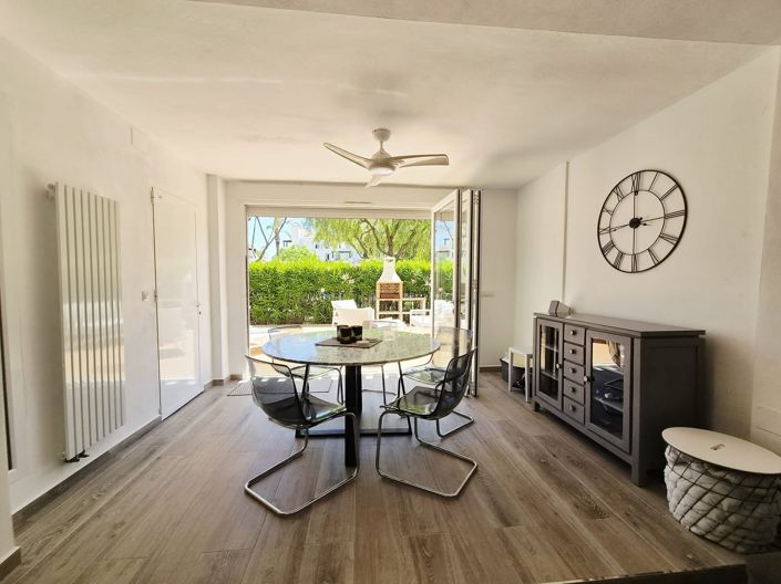 Image No.18-3 Bed Apartment for sale