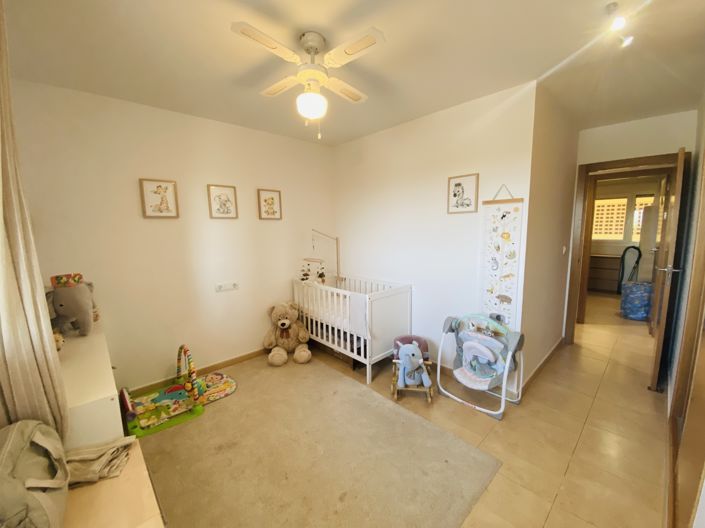 Image No.34-3 Bed Apartment for sale
