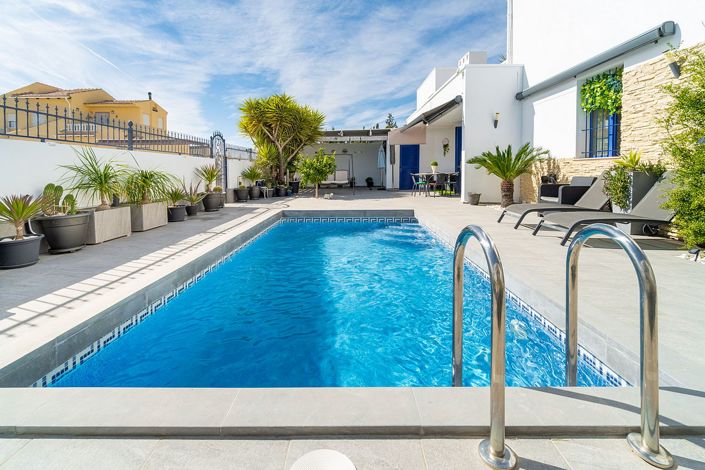 Image No.2-3 Bed Property for sale